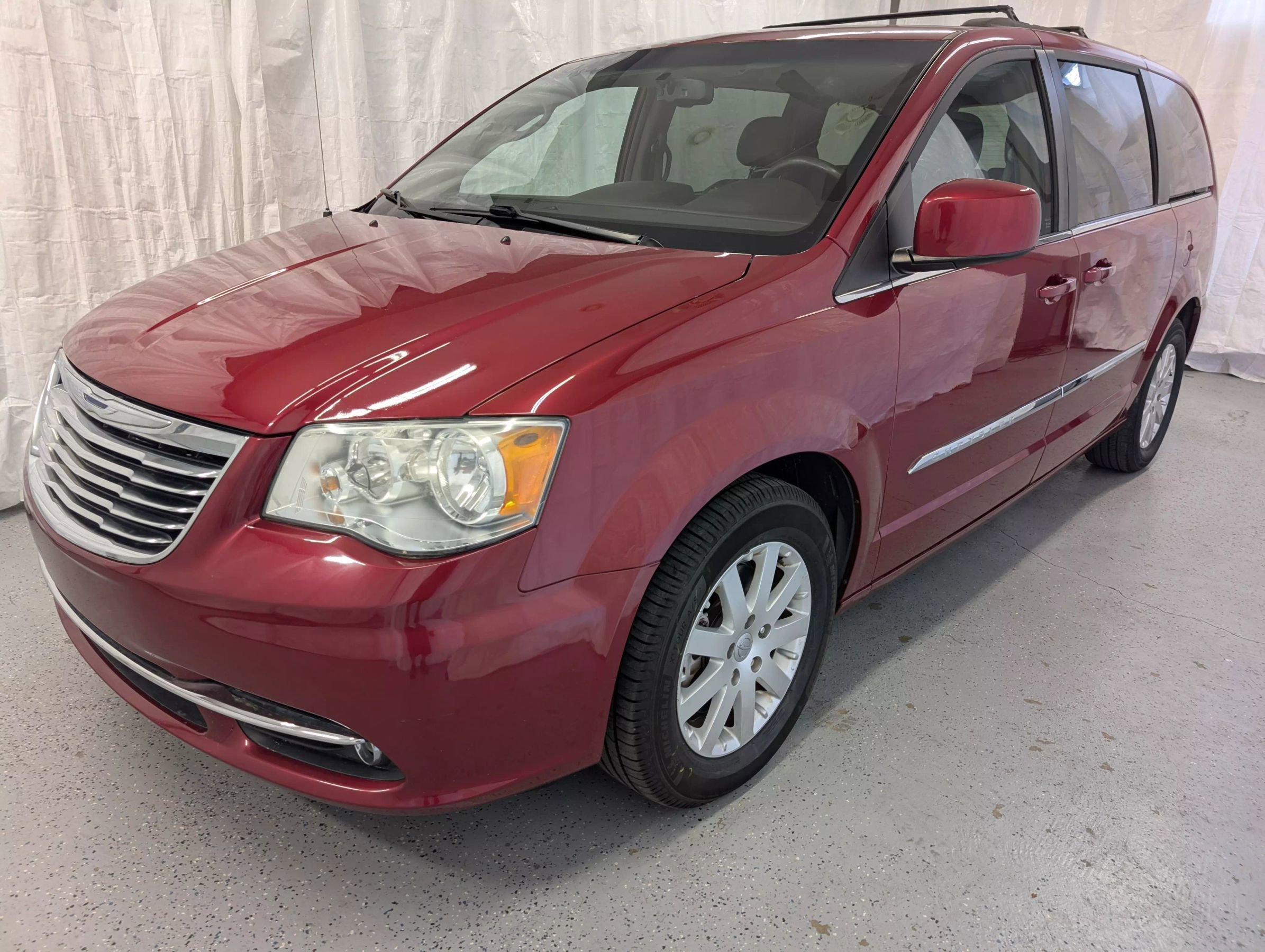 Used 2014 Chrysler Town & Country Touring