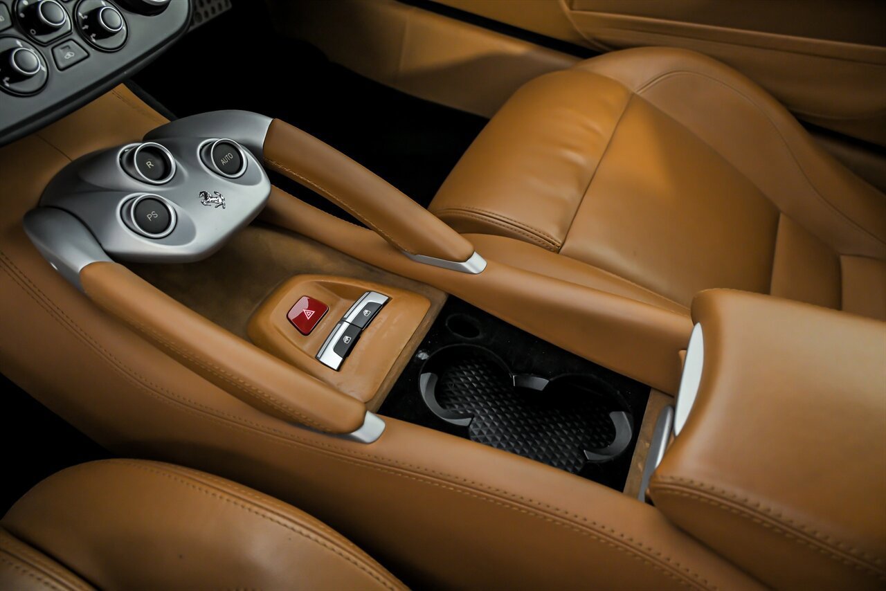Used 2012 Ferrari FF image 36