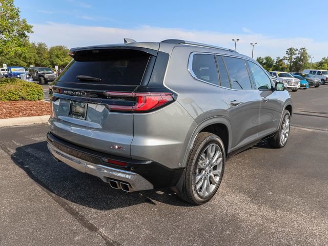 Used 2025 GMC Acadia Denali w/ Super Cruise Package FWD image 9