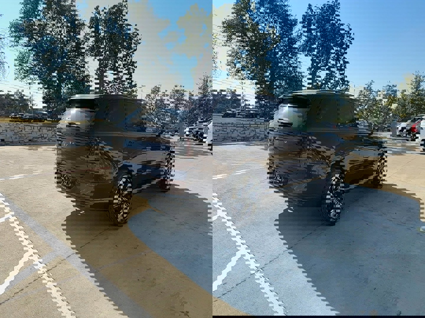 Certified 2025 Volvo EX90 Ultra w/ Protection Package Premier image 6