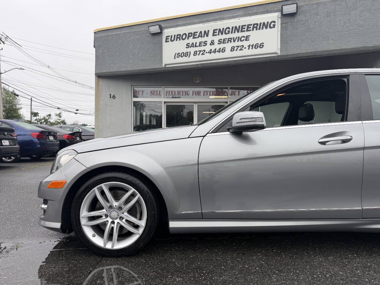 Used 2013 Mercedes-Benz C 300 4MATIC Sedan image 9