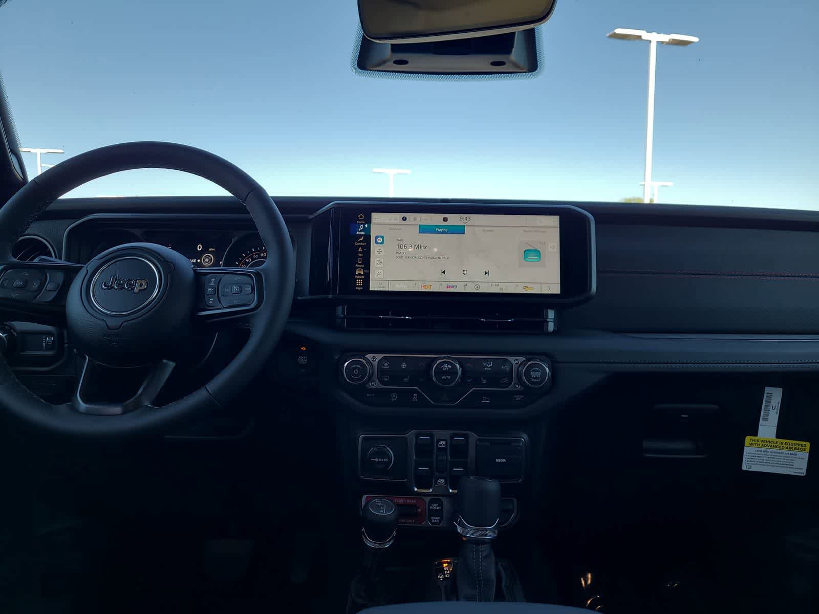 New 2026 Jeep Wrangler Unlimited Rubicon AWD/4WD image 18
