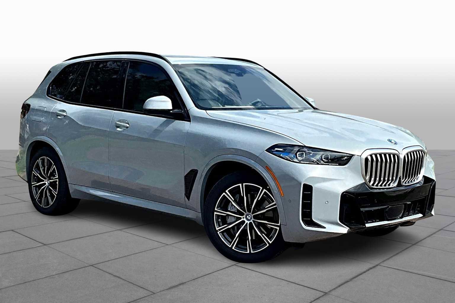 New 2025 BMW X5 xDrive50e w/ M Sport Package image 4