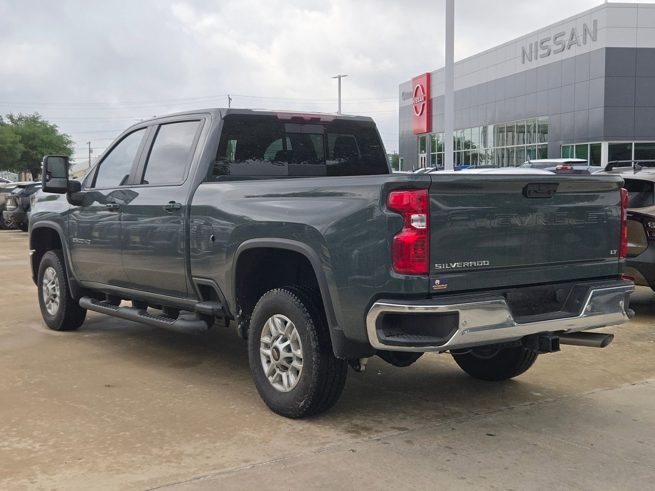 Used 2025 Chevrolet Silverado 2500 LT w/ All Star Edition image 5