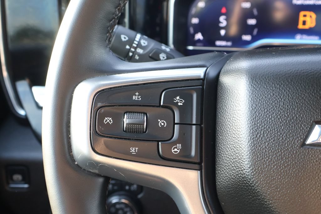 Used 2025 Chevrolet Silverado 2500 LT w/ Convenience Package AWD/4WD image 21