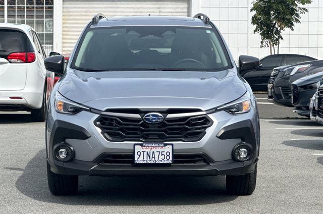 Used 2025 Subaru Crosstrek 2.5i Premium AWD/4WD image 8