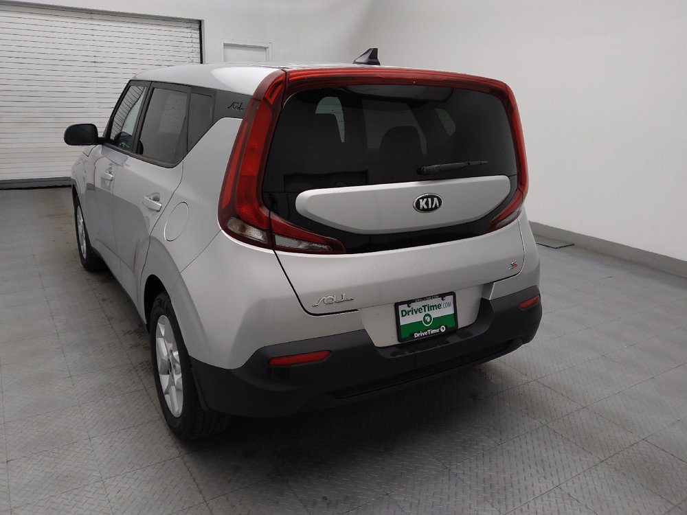 Used 2021 Kia Soul S image 6