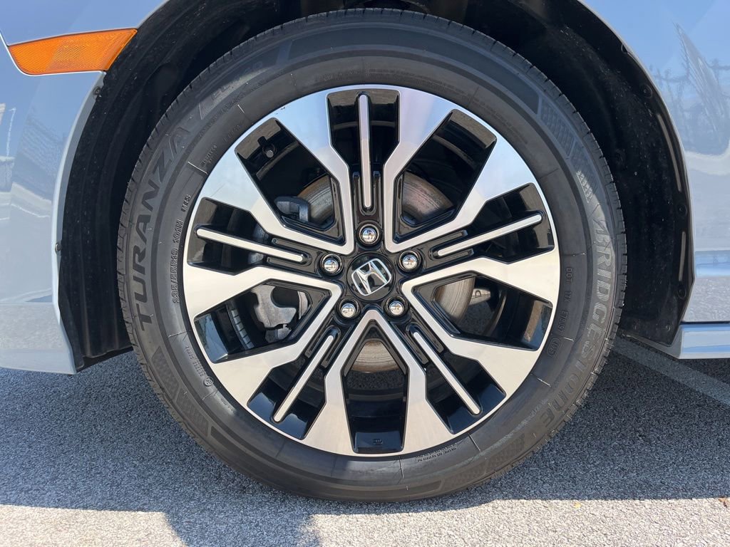 Certified 2026 Honda Odyssey Elite image 13