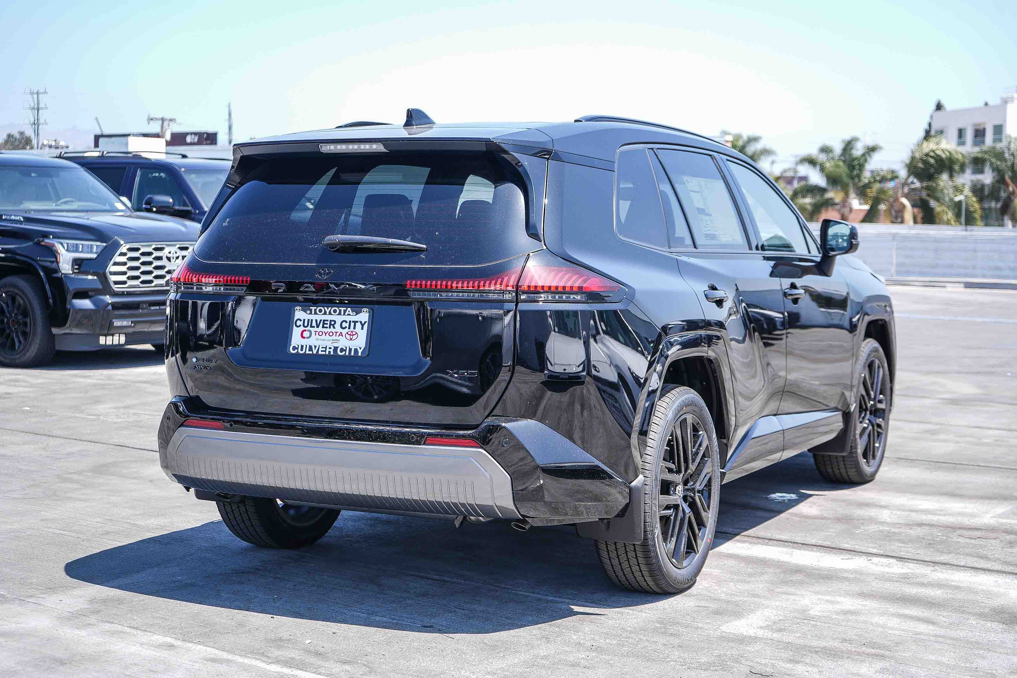New 2026 Toyota RAV4 XSE AWD/4WD image 7