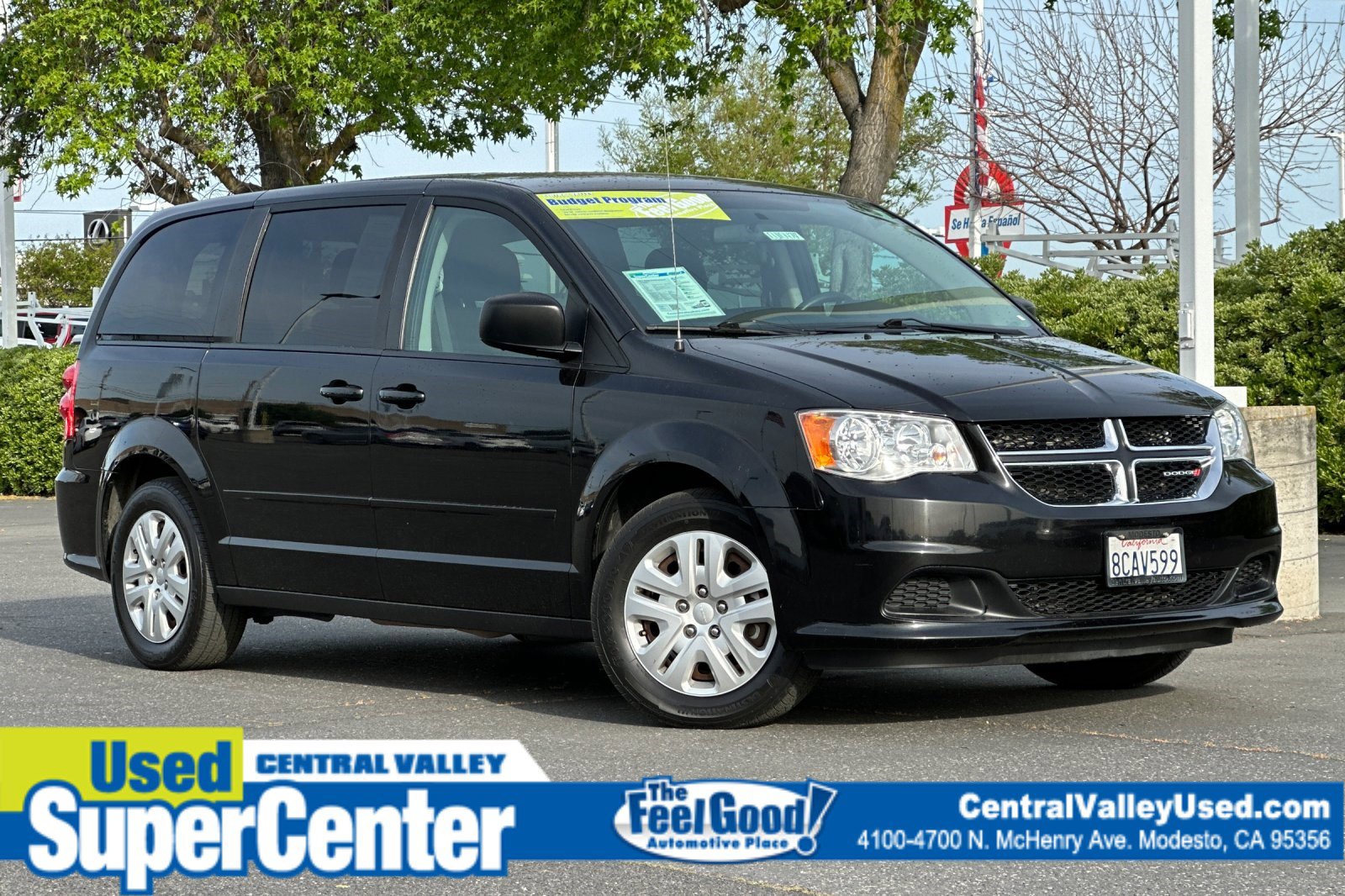 Used 2017 Dodge Grand Caravan SE image 1