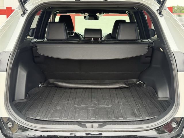 Used 2023 Toyota RAV4 XSE AWD/4WD image 35