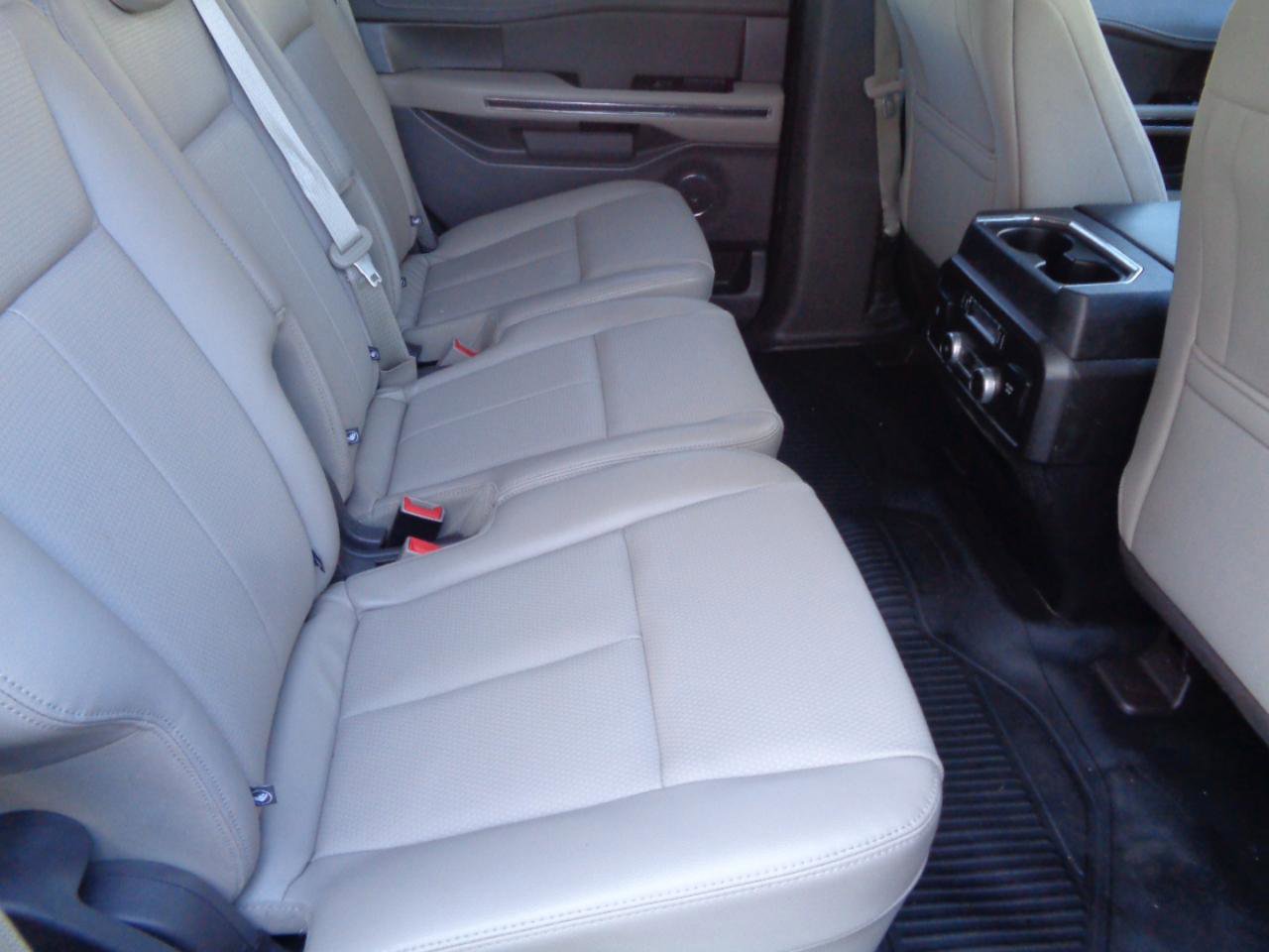 Used 2020 Ford Expedition XL image 30