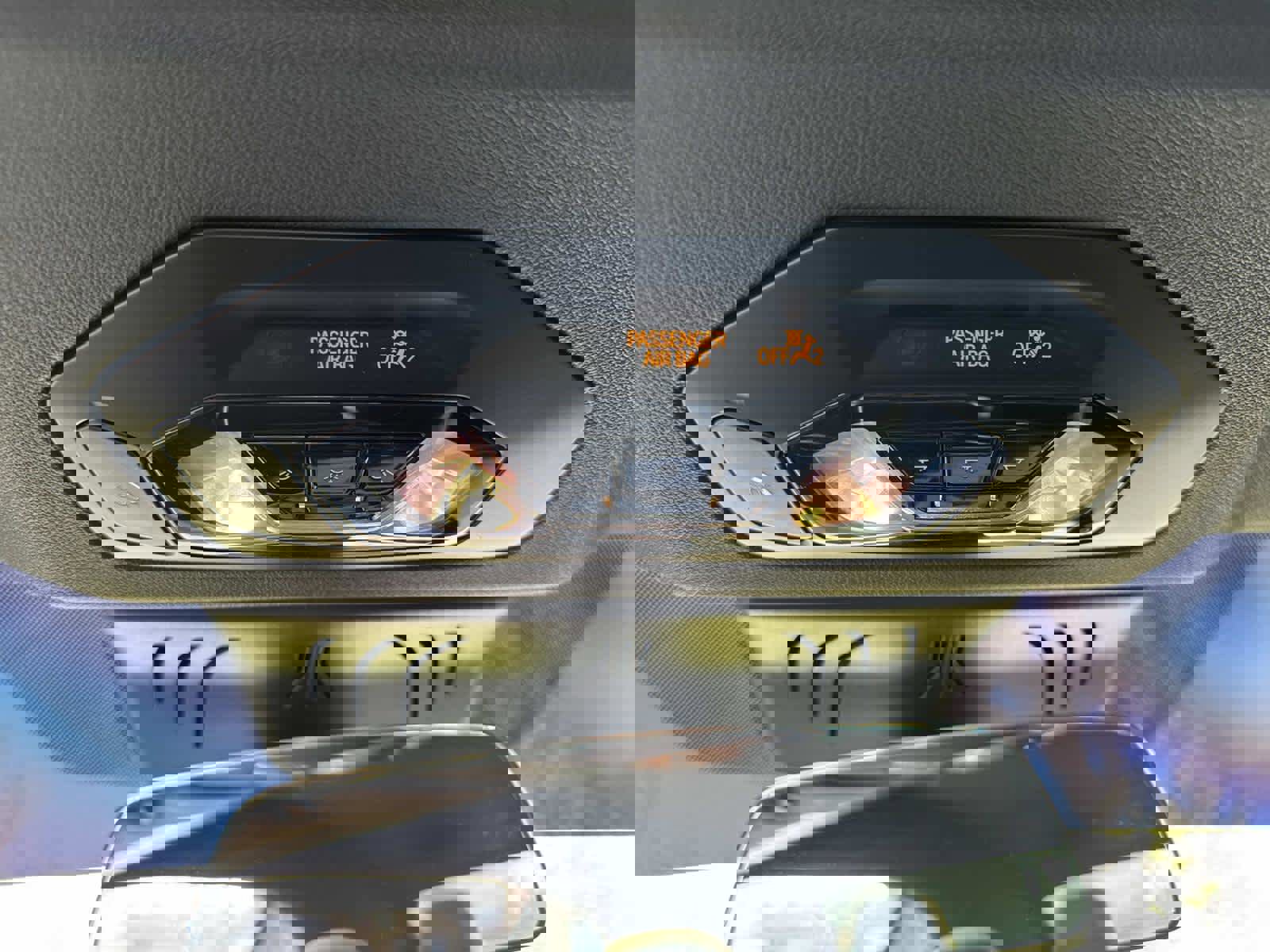 Used 2025 BMW M4 xDrive Competition w/ Carbon Package image 25