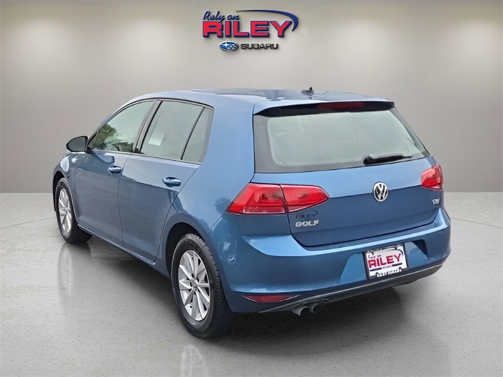 Used 2015 Volkswagen Golf S image 3