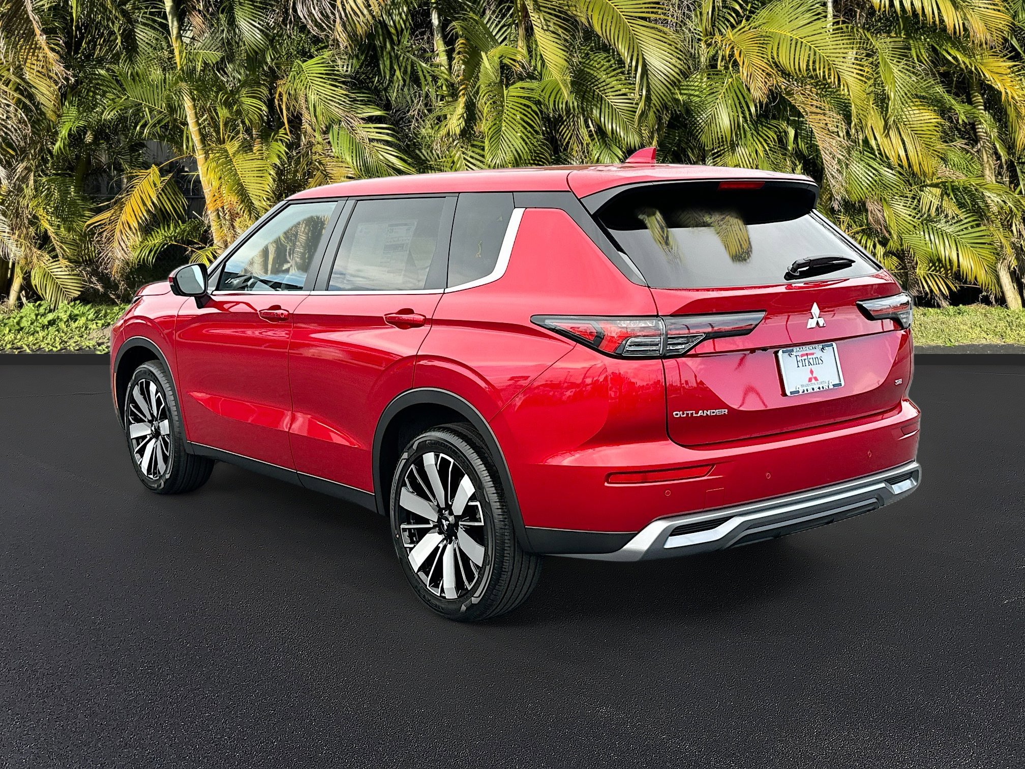 New 2026 Mitsubishi Outlander SE image 3