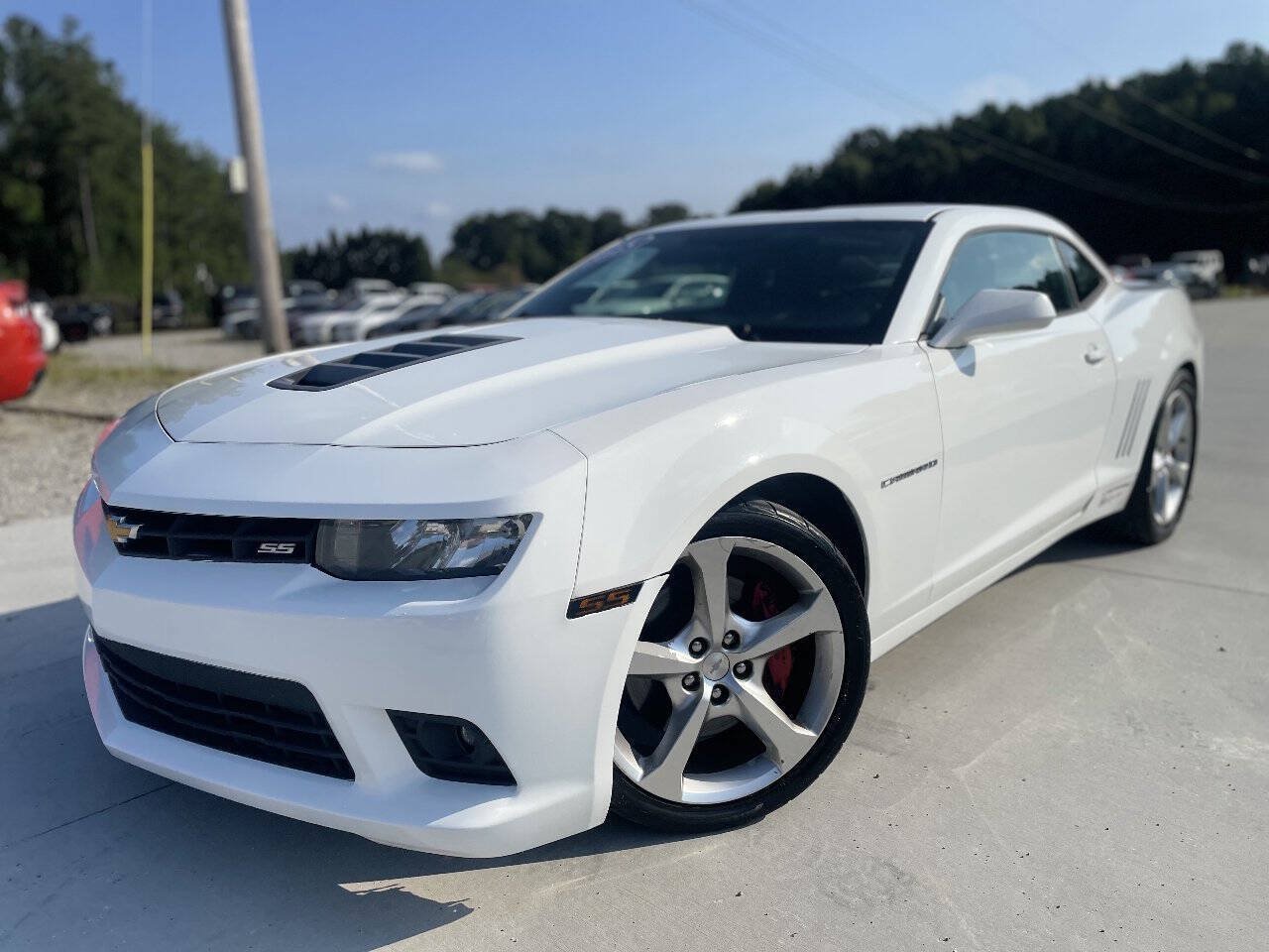 Used 2015 Chevrolet Camaro SS w/ Rear Vision Package RWD image 3
