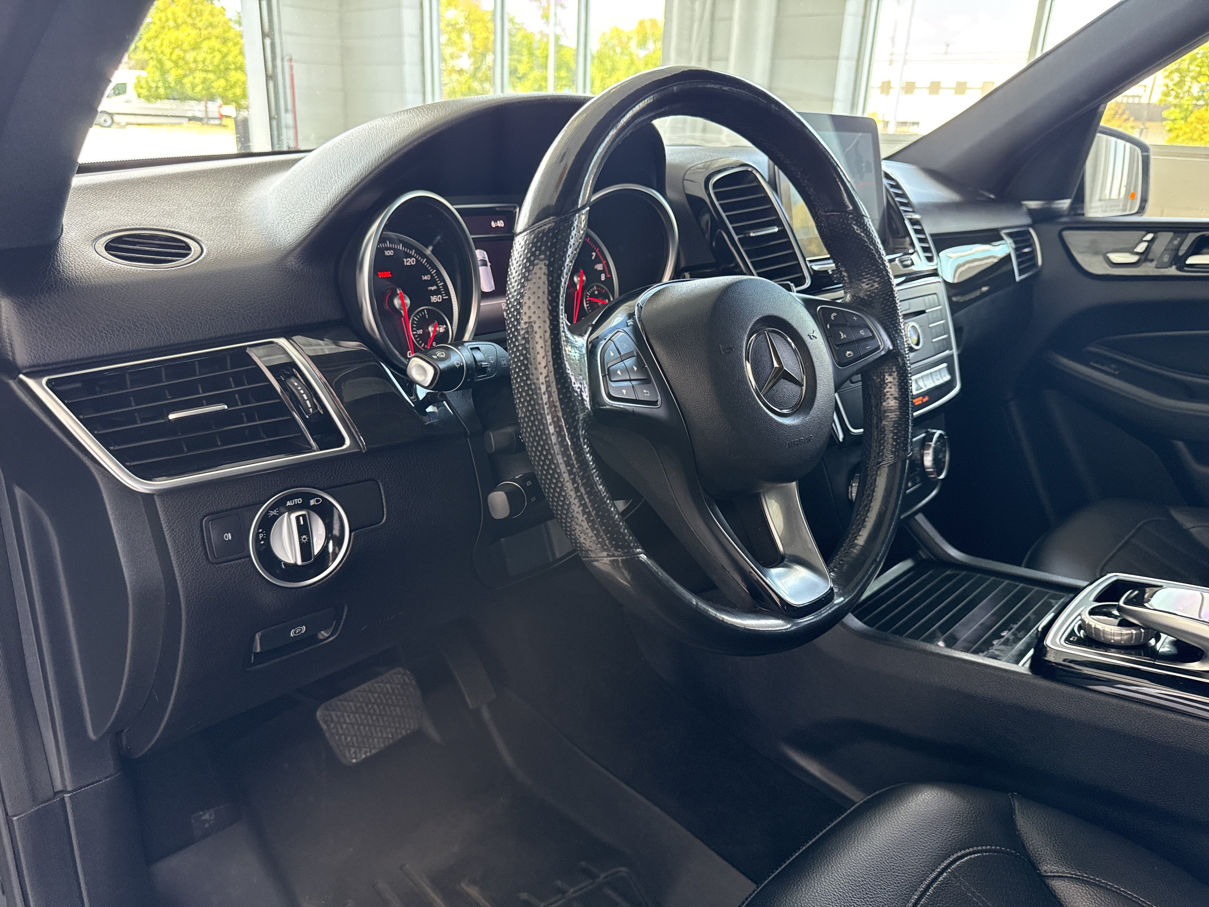 Used 2017 Mercedes-Benz GLE 350 image 19