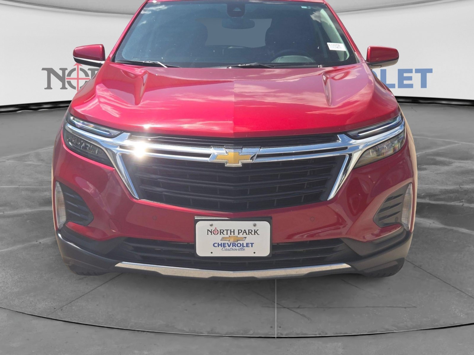 Used 2024 Chevrolet Equinox LT FWD image 8