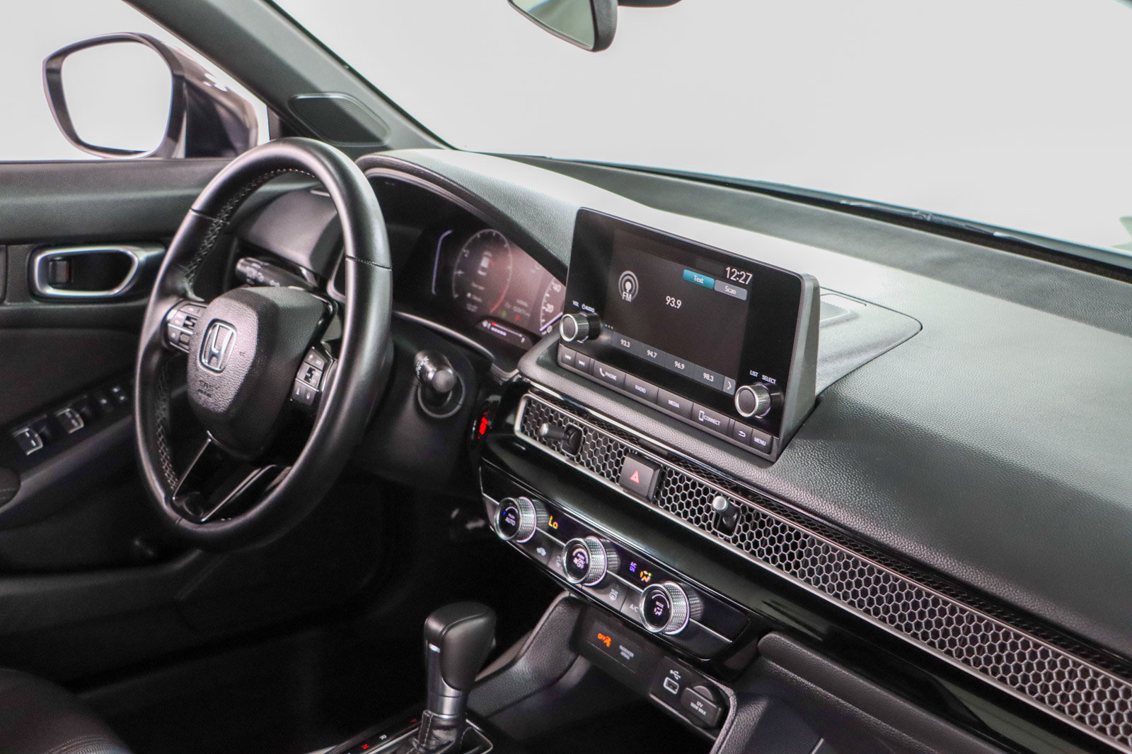 Used 2024 Honda Civic Sport image 25