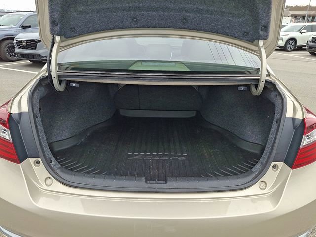 Certified 2017 Honda Accord EX-L image 27