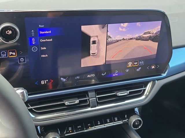 New 2026 Chevrolet Equinox EV LT image 32