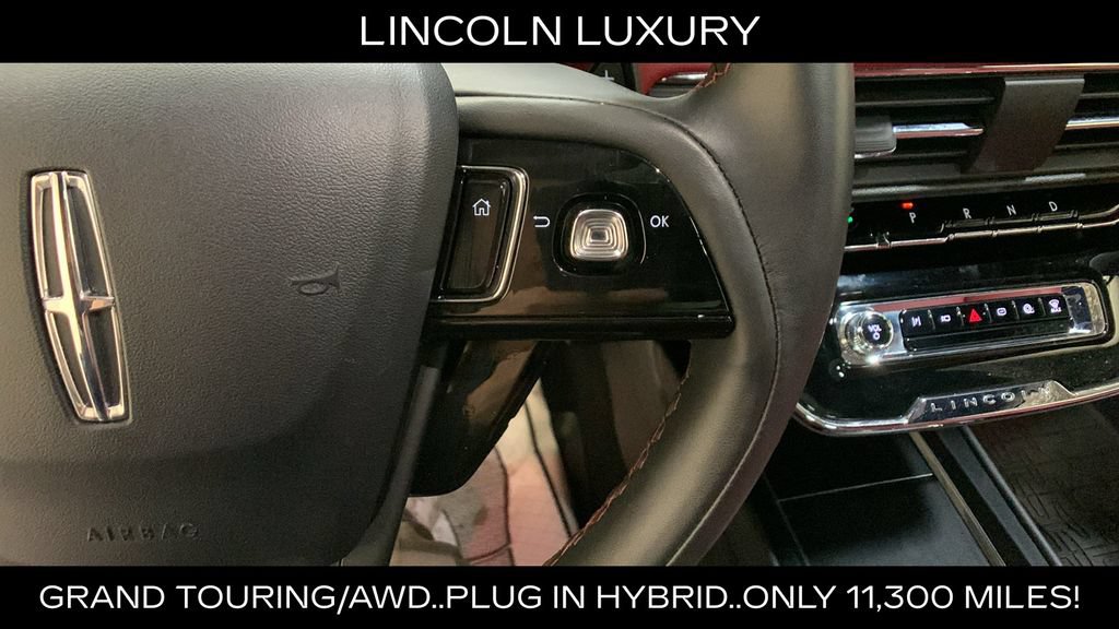 Used 2025 Lincoln Corsair Grand Touring w/ Towing Package AWD/4WD image 33