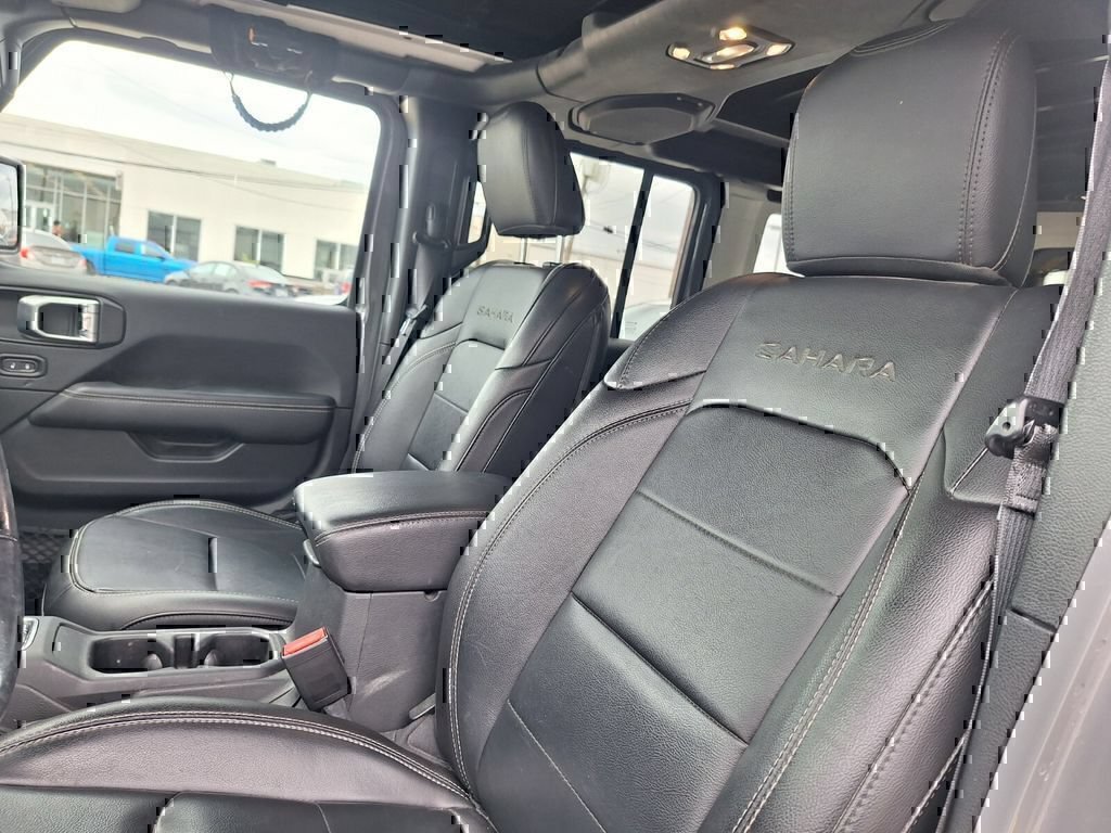 Used 2021 Jeep Wrangler Unlimited Sahara w/ Safety Group AWD/4WD image 11