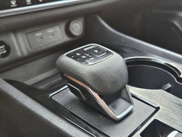 Used 2024 Nissan Rogue SV image 12