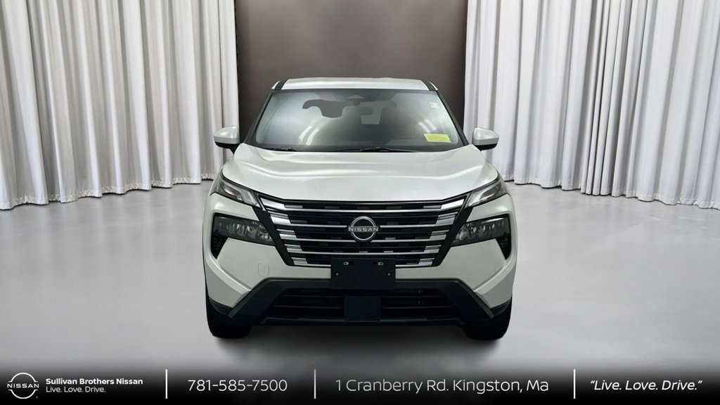 New 2026 Nissan Rogue SV image 2