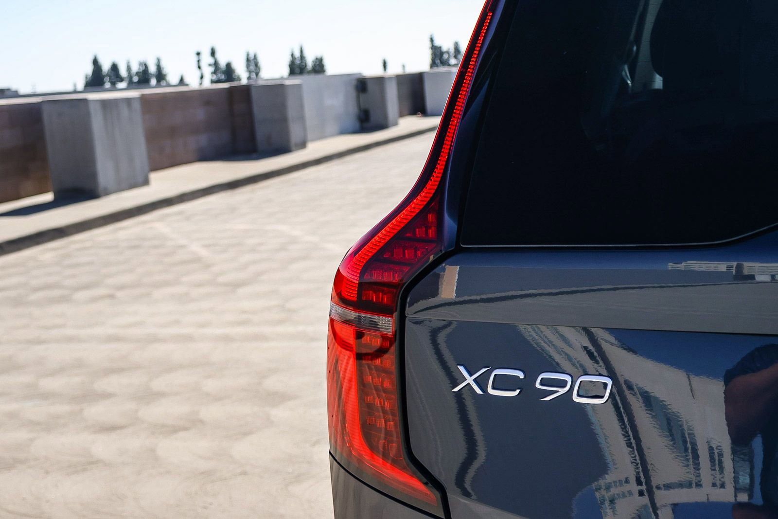 New 2026 Volvo XC90 B6 Ultra w/ Protection Package image 11