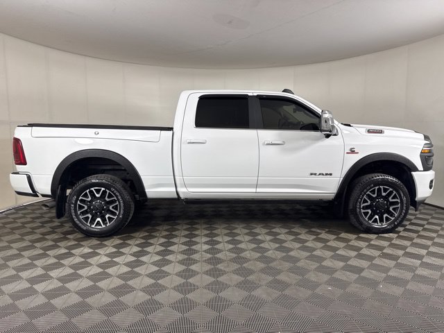 Used 2025 RAM 3500 Longhorn AWD/4WD image 2