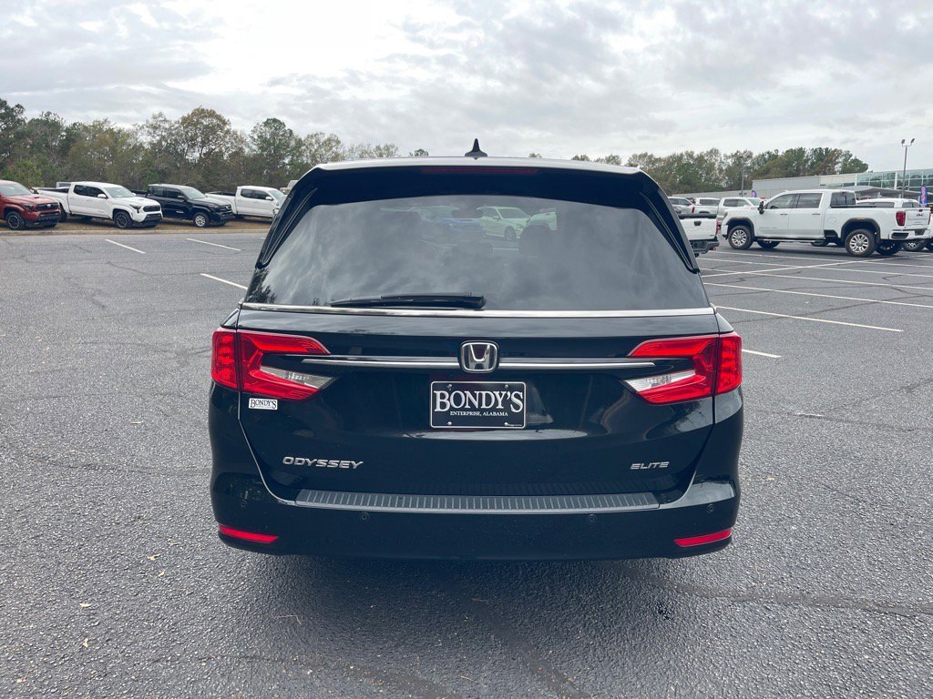 Used 2024 Honda Odyssey Elite image 15