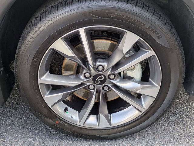 Certified 2024 INFINITI QX60 Luxe FWD image 11