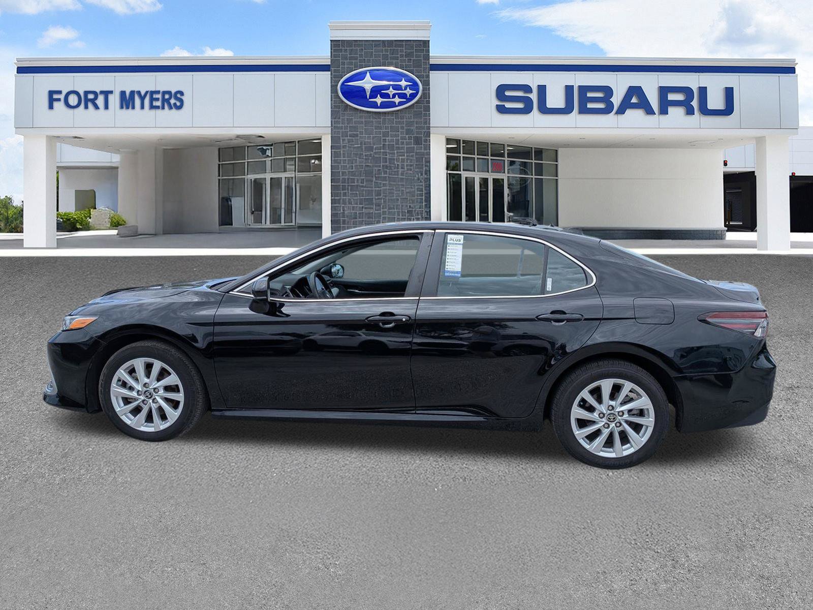 Used 2024 Toyota Camry LE FWD image 7