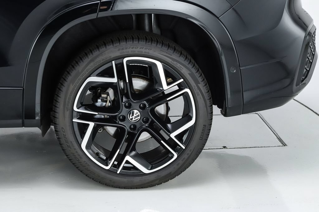 New 2026 Volkswagen Tiguan SEL R-Line AWD/4WD image 6