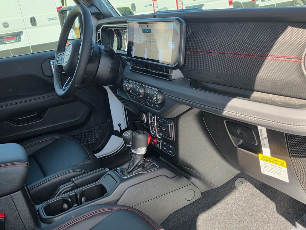 New 2026 Jeep Gladiator Rubicon AWD/4WD image 13