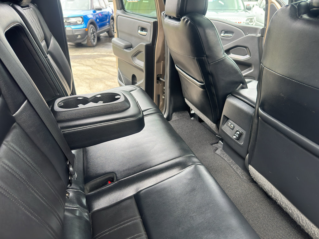 Used 2022 Nissan Frontier PRO-4X w/ Pro-4X Premium Package AWD/4WD image 28