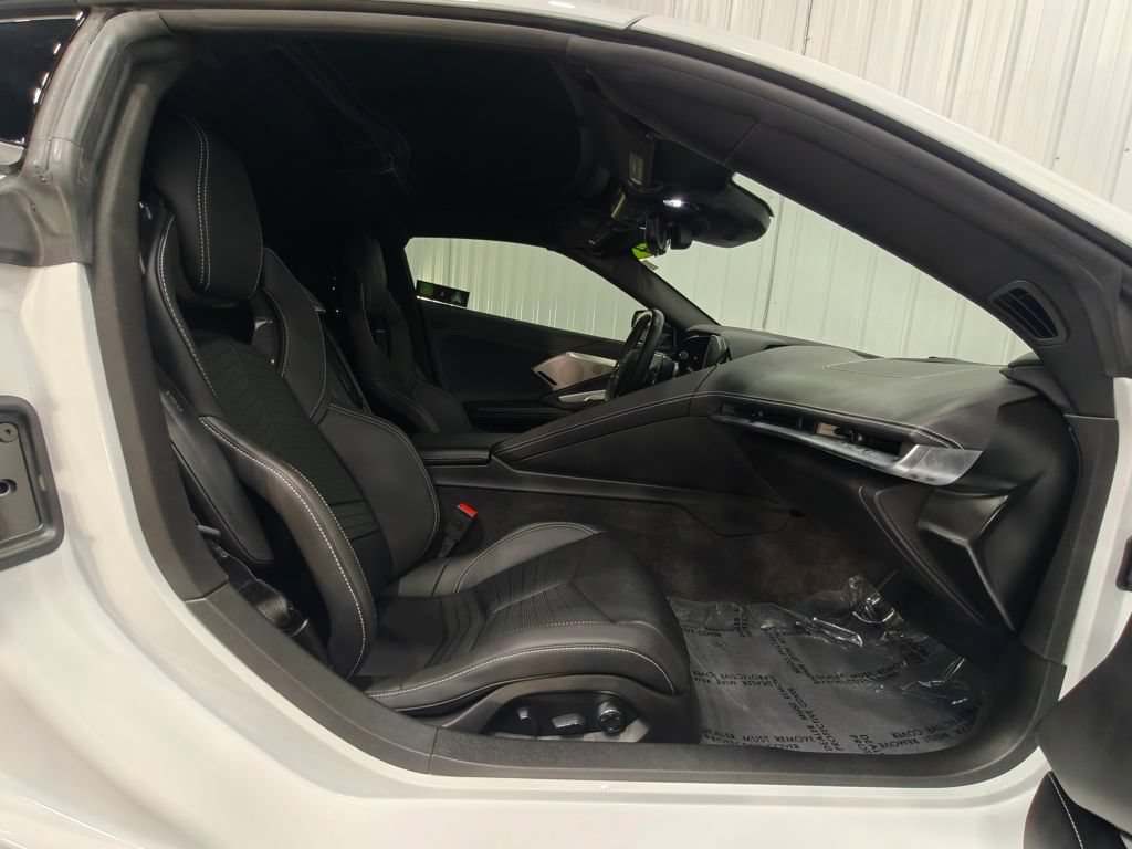 Used 2024 Chevrolet Corvette Stingray Preferred Cpe w/ Battery Protection Package RWD image 32