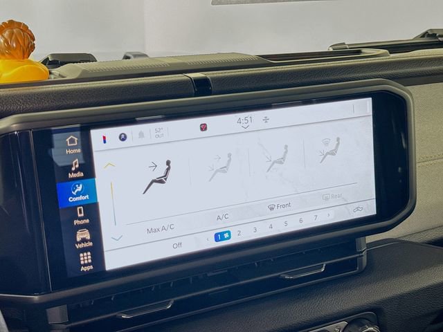 New 2026 Jeep Gladiator Sport image 18