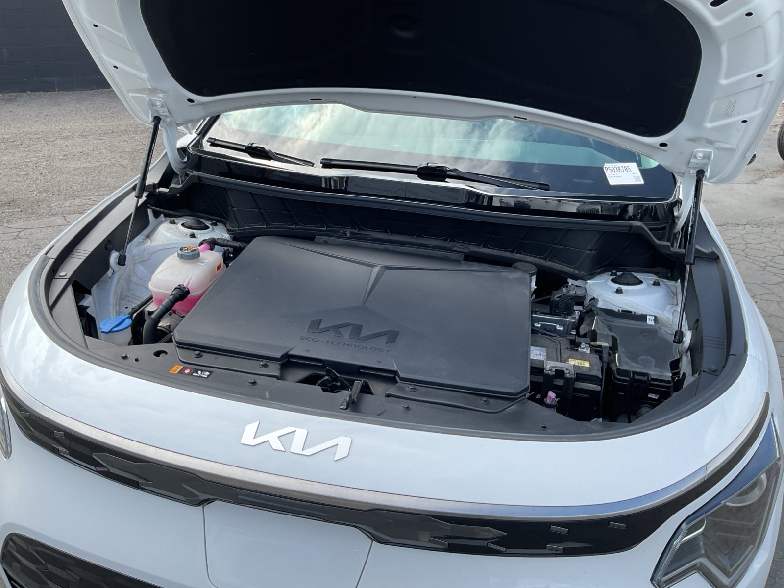Used 2023 Kia Niro Wind FWD image 23