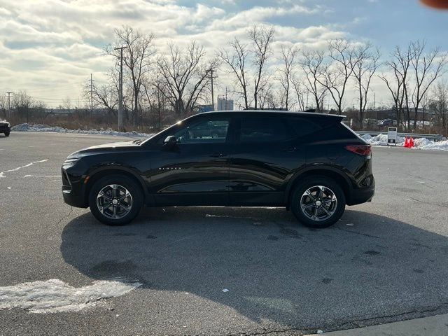 Used 2025 Chevrolet Blazer LT image 9