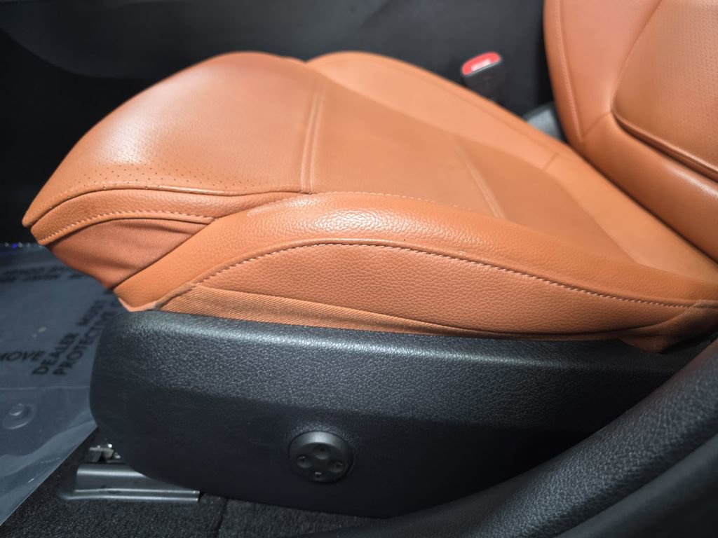 Used 2022 Mercedes-Benz C 300 4MATIC Sedan image 26