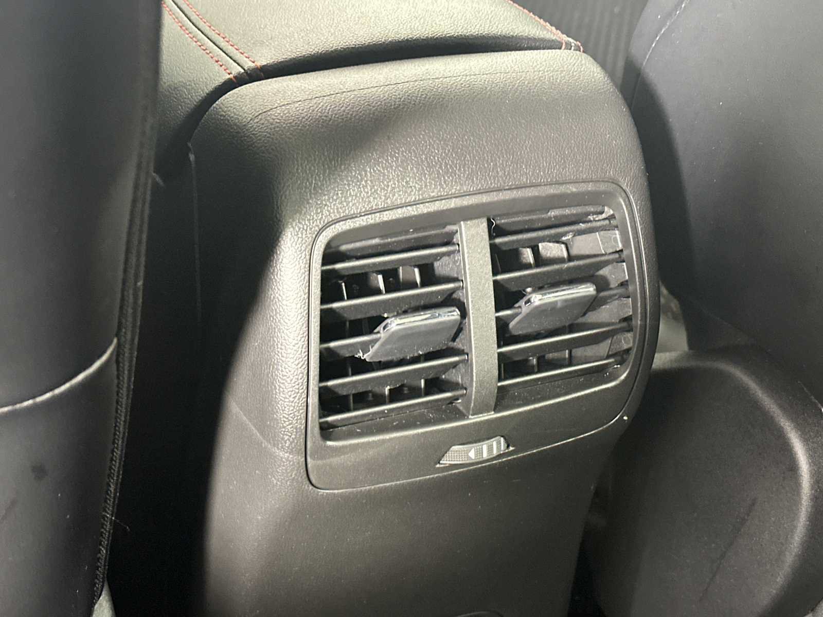 Used 2025 Ford Escape ST-Line w/ Tech Pack #1 FWD image 25