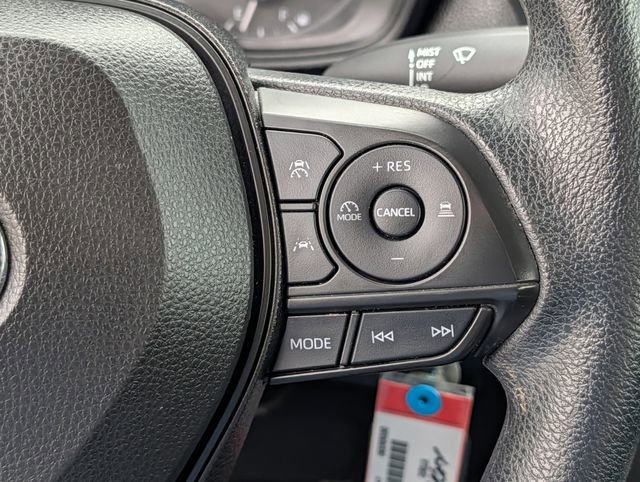 Used 2023 Toyota Corolla LE image 19