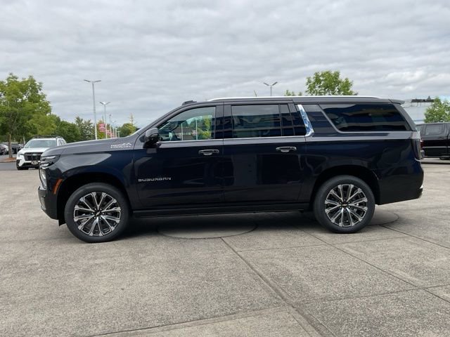 New 2025 Chevrolet Suburban High Country image 4