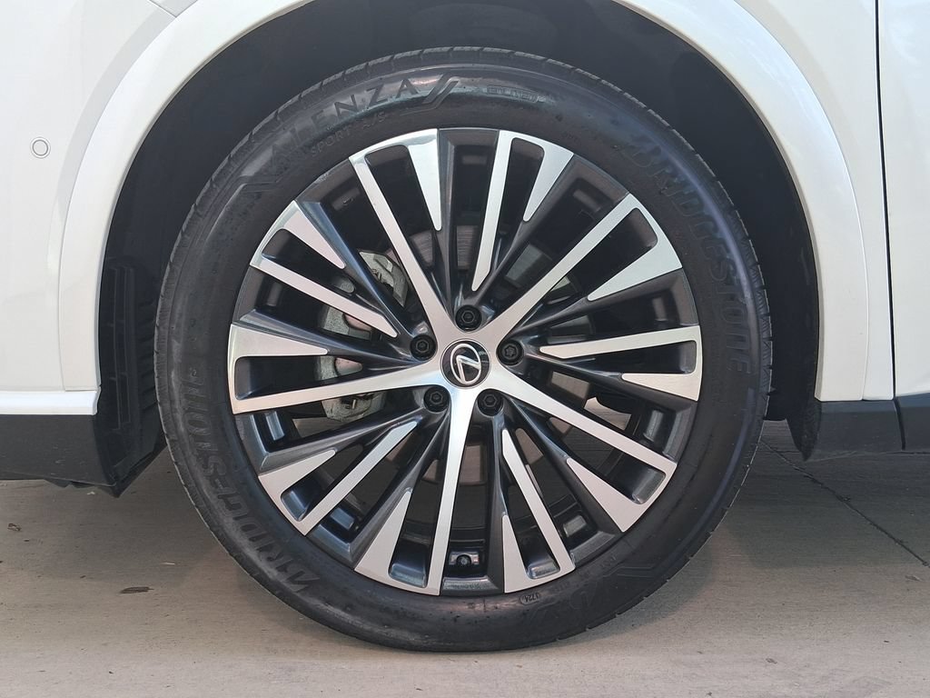Used 2024 Lexus RX 350 Premium Plus w/ Convenience Package FWD image 25