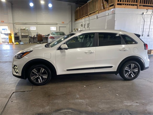 Used 2022 Kia Niro EX Premium image 7