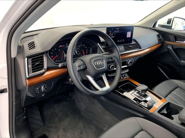 Certified 2023 Audi Q5 2.0T Premium w/ Convenience Package image 14