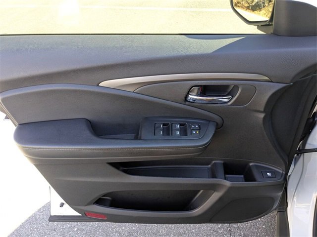 Certified 2020 Honda Ridgeline RTL image 31