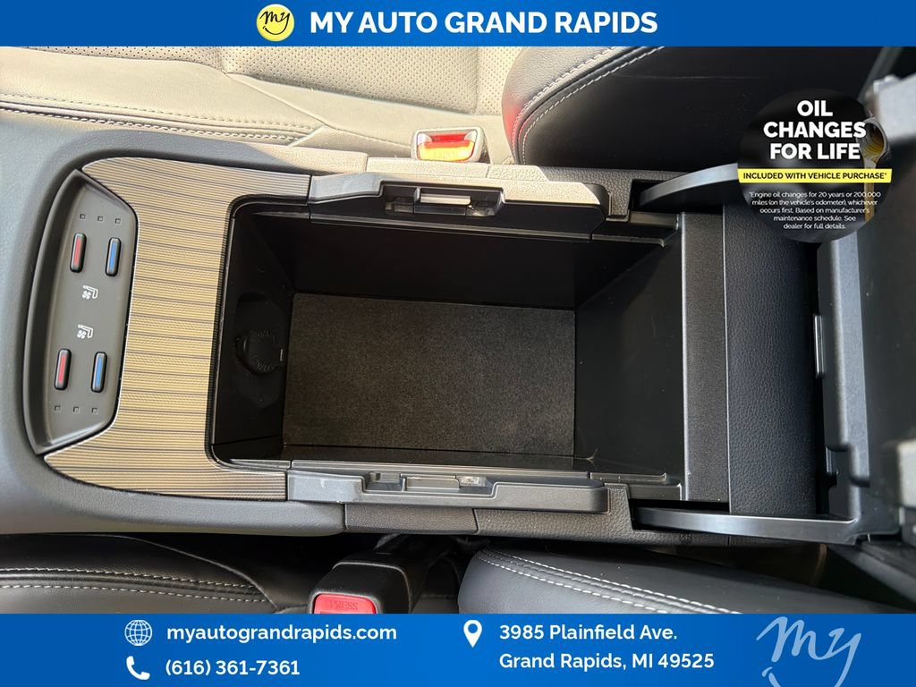 Used 2021 Toyota Venza Limited w/ Advanced Technology Package AWD/4WD image 29